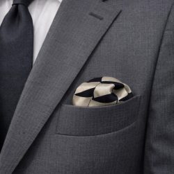 Lenço de Bolso BW Geometry